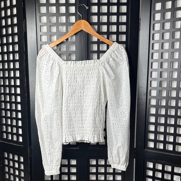 🤍 Nordstrom White Eyelet Smocked Cotton Blouse Women’s Small NWT Lightweight 🤍 - Picture 10 of 14